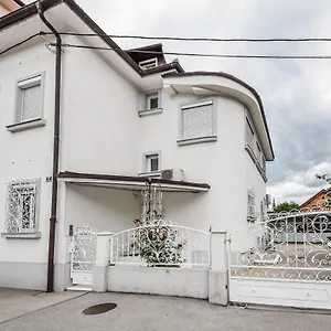  Apartamento Kavon Eslovenia